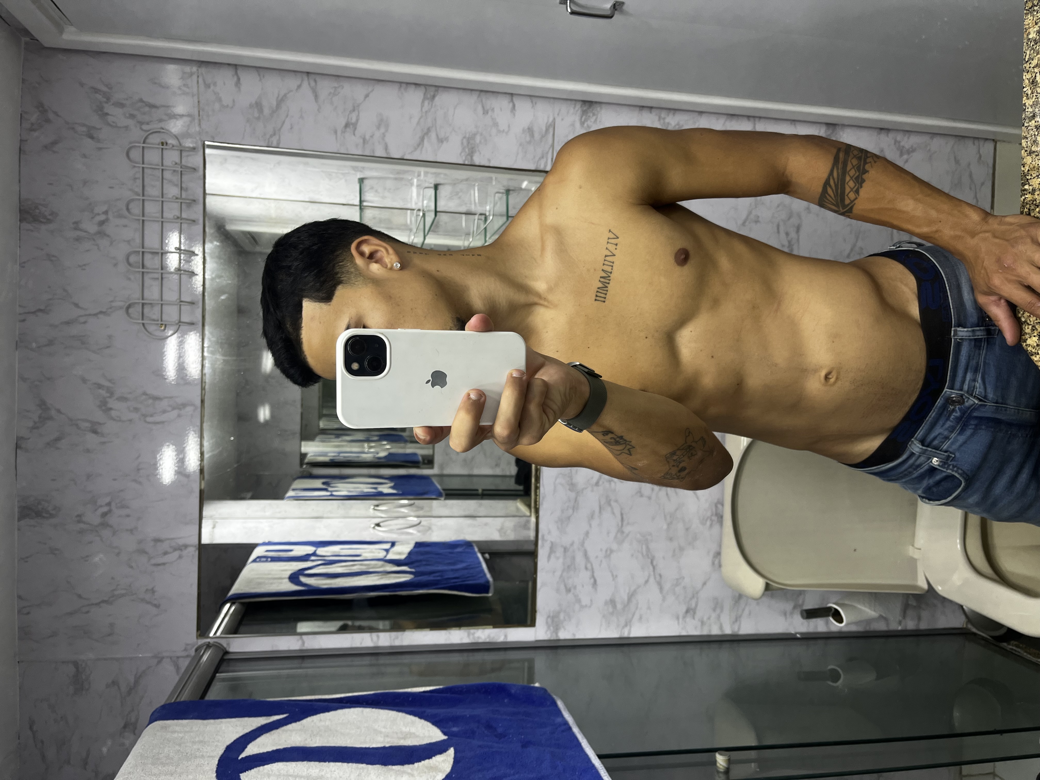 Breno Silva, garota de programa, foto 6