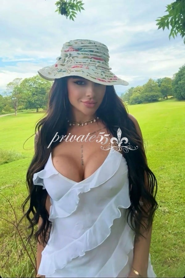 Gab Barcellos, acompanhante, foto 12