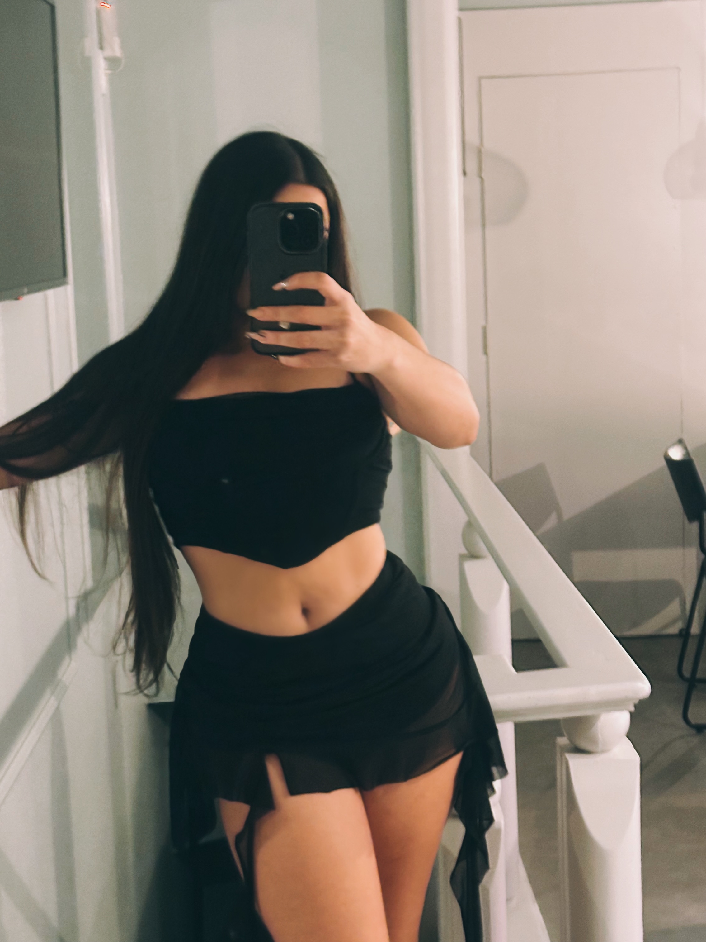 Manu Ninfetinha, garota de programa, foto 2