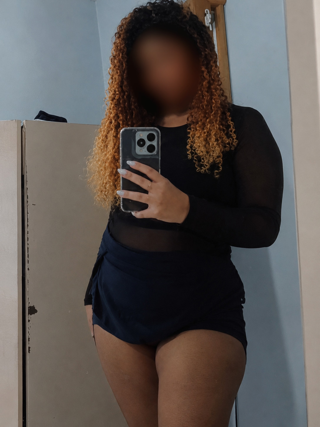 Mel, garota de programa, foto 2