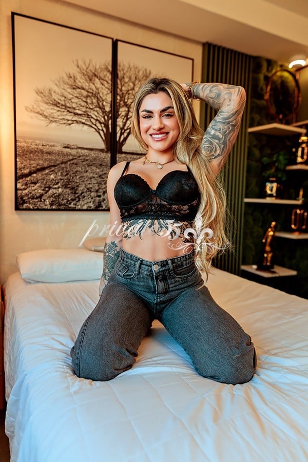 Júlia Braga, acompanhante verificada, foto 3