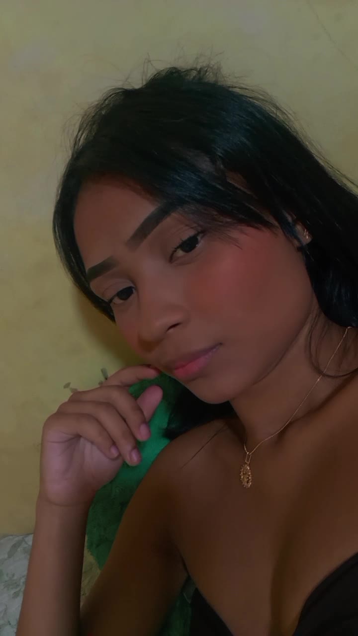 Video de Adrielly Ribeiro